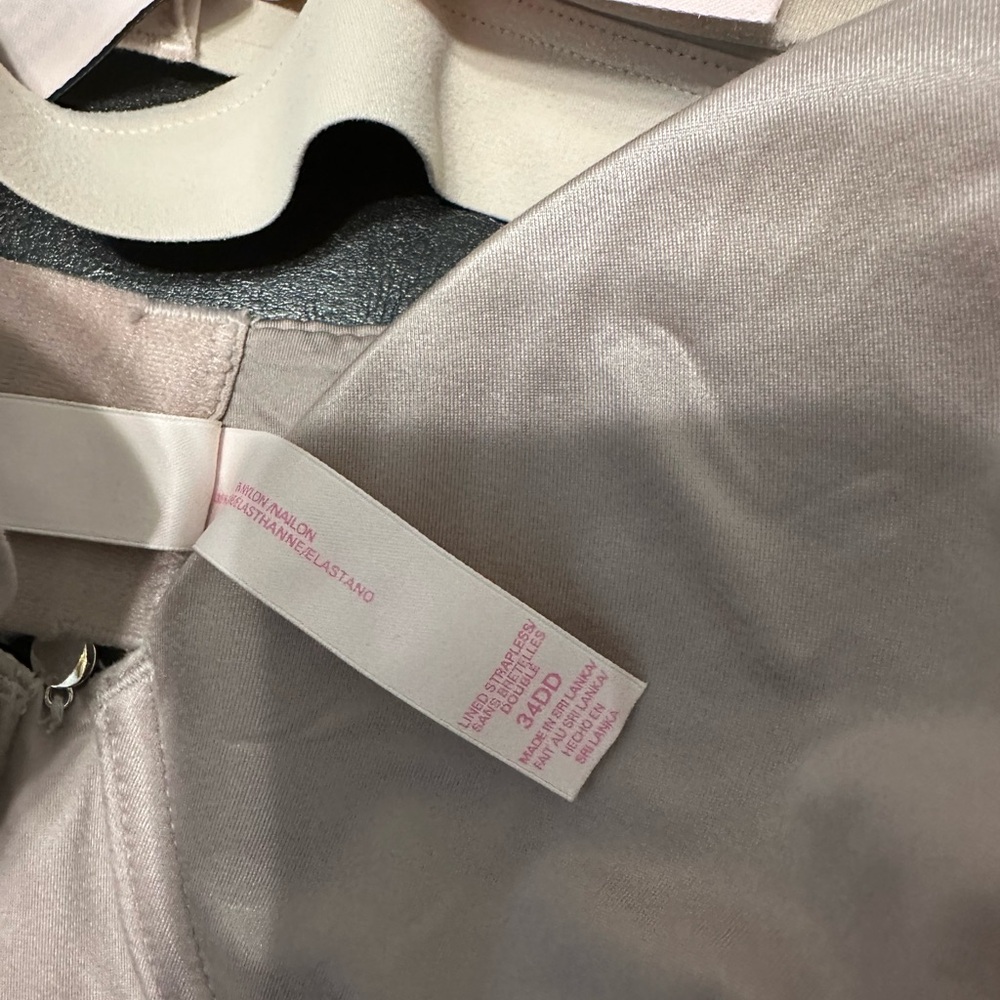 Victoria's Secret Bra Set - Cream, Gray, Black, Tan - Picture 5 of 8